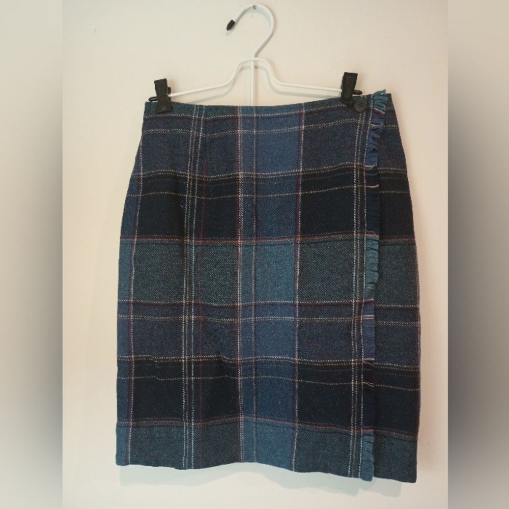 Annex  Size 6 Skirt Navy Blue Red White Plaid Aline Wrap Skirt Wool Silk Blend
